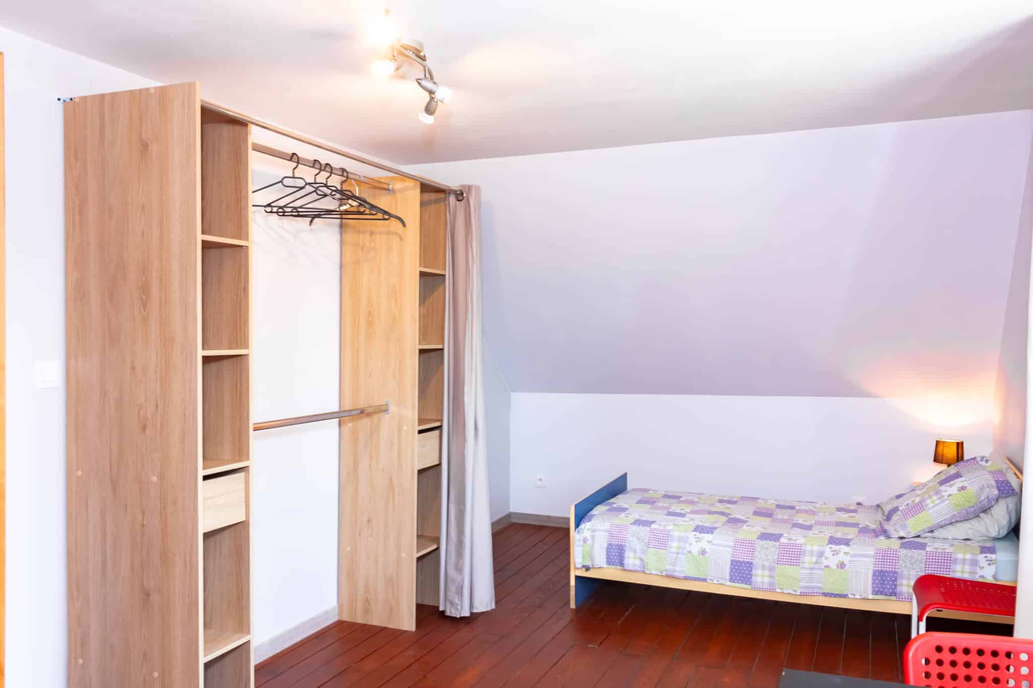 maisonvillagesalency-chambre-1
