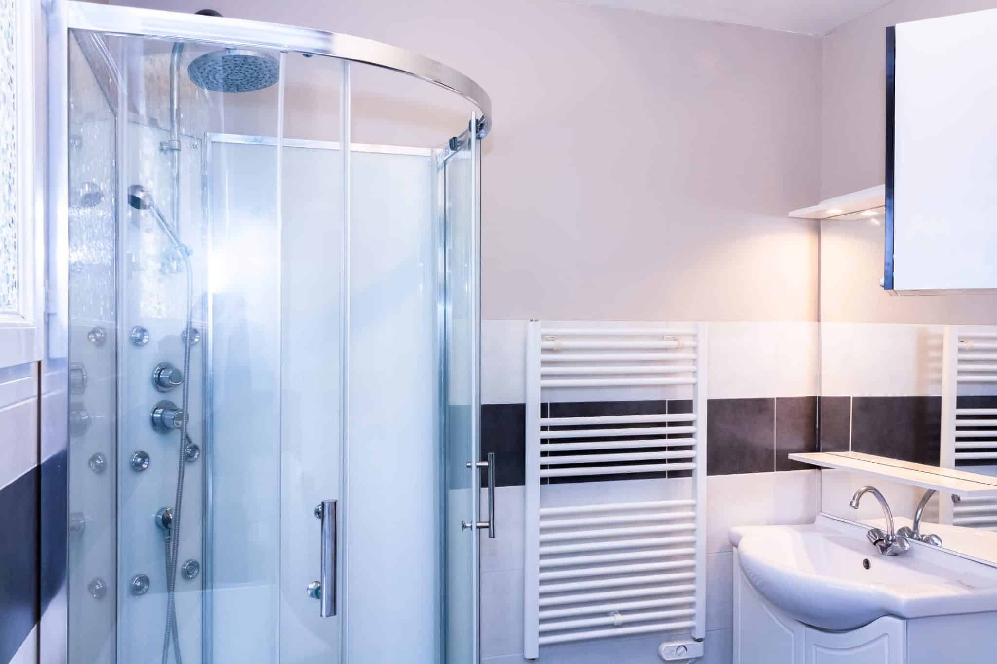 maisonvillagesalency-salle-bain